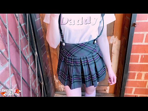 ❤️ 女学生深深地吸吮她的鸡巴,代替上课做爱 ❤ Hard porn❤