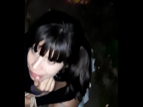 ❤️ 在街上膨胀的阴茎,以换取糖果 ❤ Hard porn❤