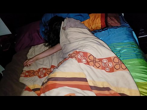 ❤️ 继子在年轻的继母睡觉时责骂她 ❤ Hard porn❤